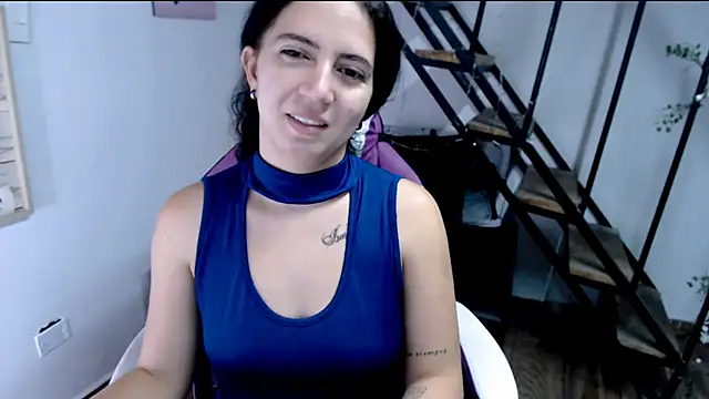 samantha baby  online show from September 30, 2025, 6:47 pm