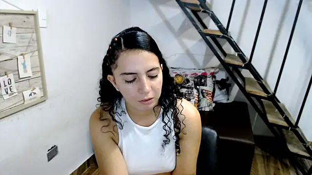 samantha baby  online show from March 13, 2025, 12:27 am