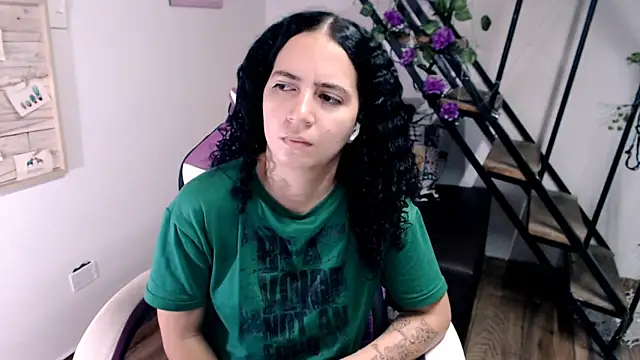 samantha baby  online show from February 1, 2026, 7:17 am