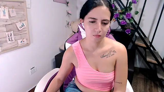 samantha baby  online show from March 31, 2026, 1:29 am