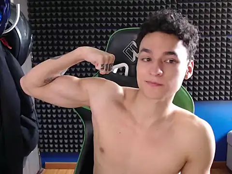 Snapshot of Curly_Angel24 chatting on January 10, 2026, 4:13 pm Curly Angel24 online show from January 10, 2026, 4:13 pm