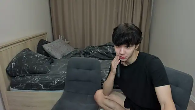 Snapshot of lil_cassie chatting on September 27, 2025, 4:13 pm lil cassie online show from September 27, 2025, 4:13 pm