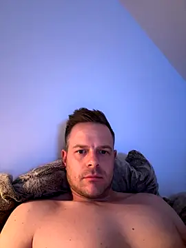 Danii0790 online show from October 12, 2025, 6:42 pm