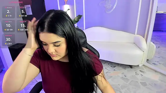 martinasaez online show from September 10, 2025, 7:35 pm