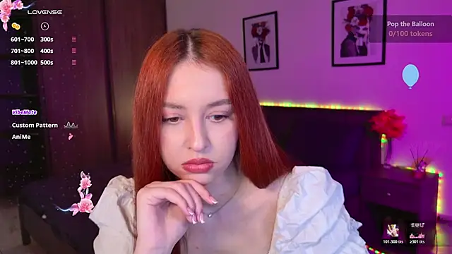 Snapshot of EleanorePeach chatting on February 3, 2026, 2:33 pm EleanorePeach online show from February 3, 2026, 2:33 pm