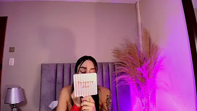 Snapshot of NoraDasilva chatting on November 21, 2025, 12:31 am NoraDasilva online show from November 21, 2025, 12:31 am