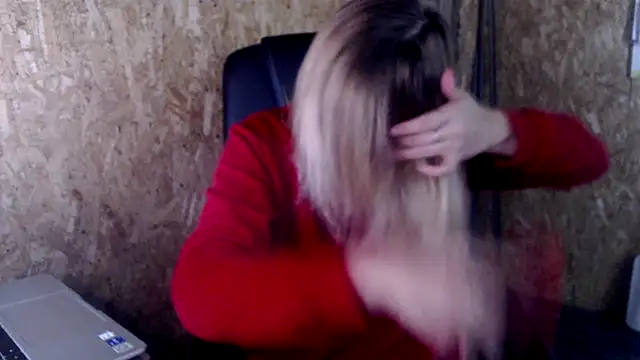 Snapshot of las_sweet chatting on September 16, 2025, 8:48 am las sweet online show from September 16, 2025, 8:48 am