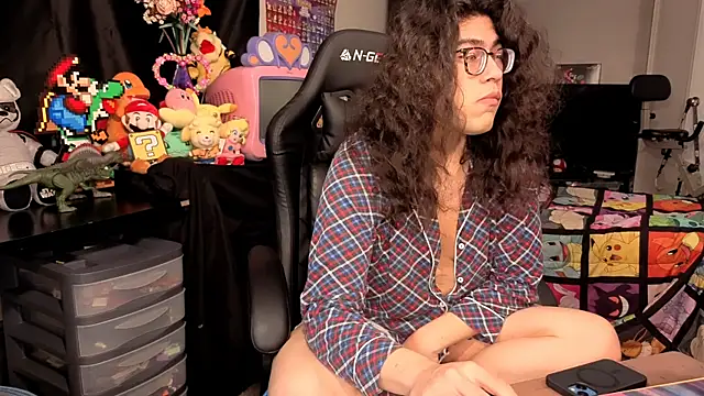 ShinyCherub online show from October 26, 2025, 10:59 am