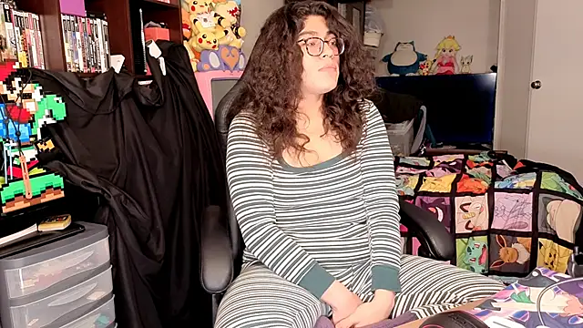 ShinyCherub online show from February 12, 2026, 12:43 am