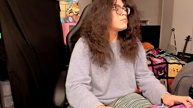 ShinyCherub online show from December 2, 2025, 11:12 am