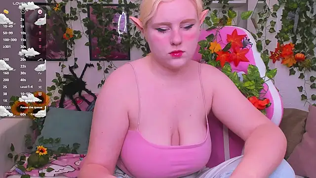 art lovee online show from October 28, 2025, 2:23 am