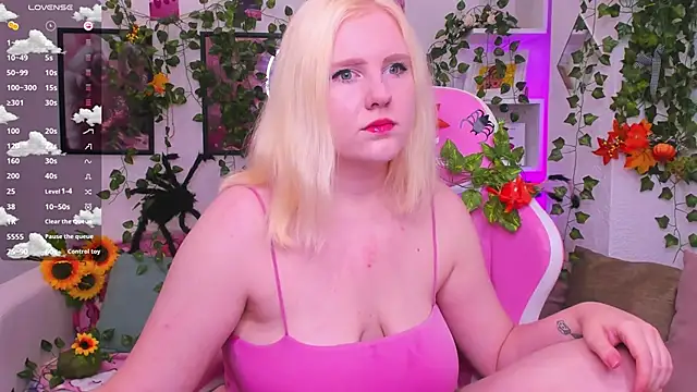 art lovee online show from October 23, 2025, 2:21 am