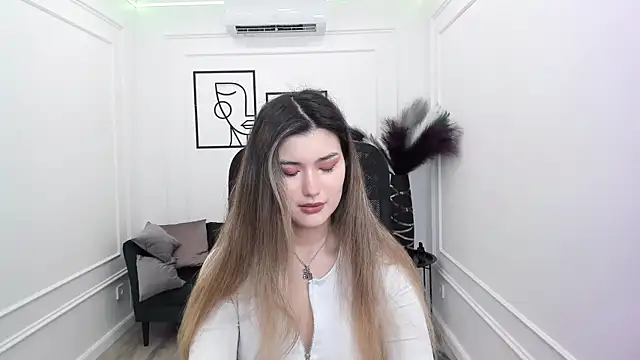 Snapshot of AnneTLi chatting on September 25, 2025, 3:23 am AnneTLi online show from September 25, 2025, 3:23 am