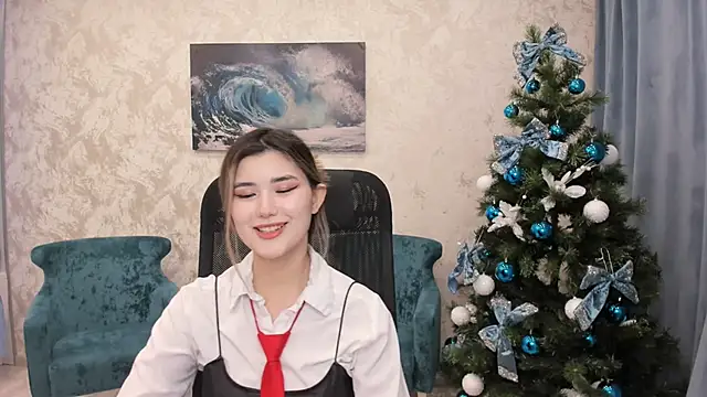 Snapshot of AnneTLi chatting on December 22, 2024, 9:44 am AnneTLi online show from December 22, 2024, 9:44 am