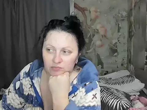 Lillian2 online show from November 14, 2025, 12:58 am