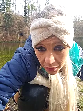 Sexy Sparkling  online show from November 19, 2025, 11:32 am