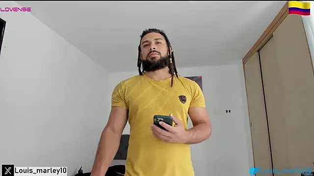 Snapshot of Louis_marley__ chatting on March 1, 2026, 5:24 pm Louis marley online show from March 1, 2026, 5:24 pm