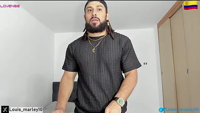 Snapshot of Louis_marley__ chatting on February 1, 2026, 9:13 pm Louis marley online show from February 1, 2026, 9:13 pm