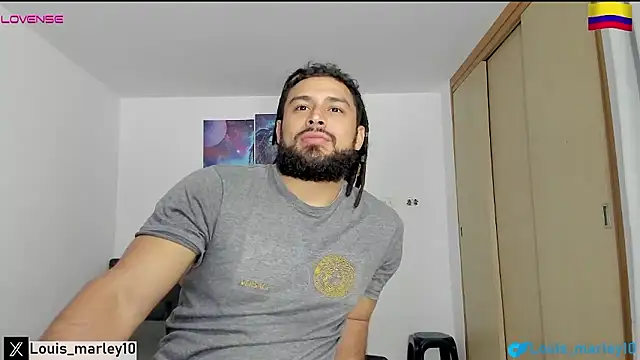 Snapshot of Louis_marley__ chatting on January 18, 2026, 12:03 am Louis marley online show from January 18, 2026, 12:03 am