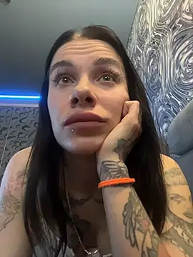 Queen of pain online show from February 17, 2026, 6:54 am