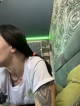 Queen of pain online show from February 10, 2026, 7:07 am