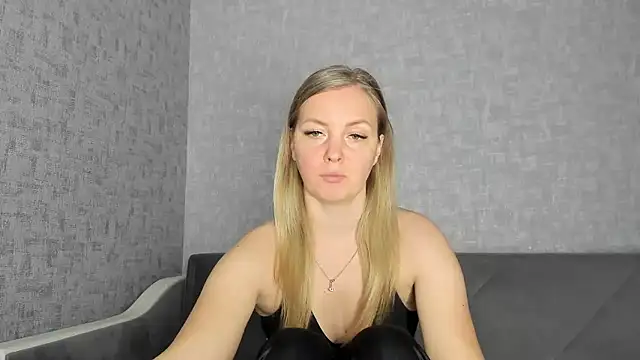 iam Venus online show from January 11, 2026, 9:49 am