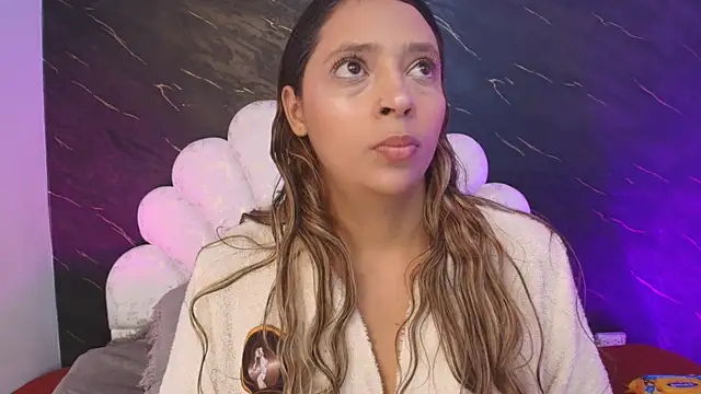  MiaBrown  online show from March 25, 2026, 12:04 pm