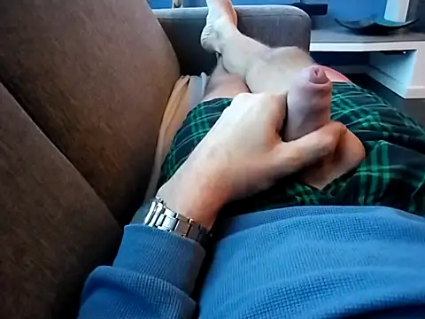 jk1981jk online show from November 16, 2025, 7:24 am