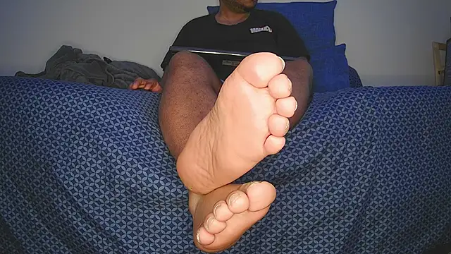 Snapshot of teaser4_ chatting on March 17, 2025, 5:49 pm teaser4 online show from March 17, 2025, 5:49 pm