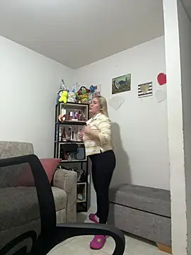 Celestedubois online show from February 2, 2026, 9:47 pm