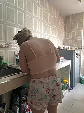 Celestedubois online show from November 4, 2025, 6:55 pm