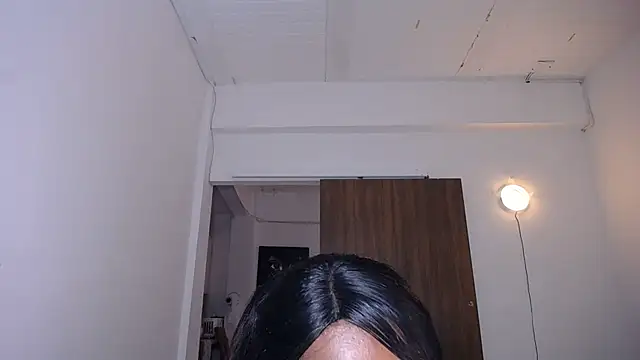 yselahot online show from March 24, 2026, 1:11 pm