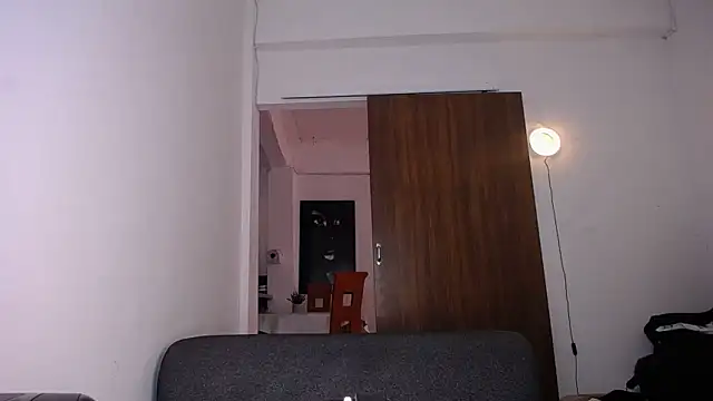 yselahot online show from February 9, 2026, 4:16 pm