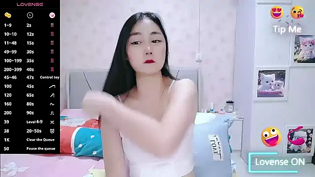 Elvira baby online show from March 30, 2026, 2:35 am