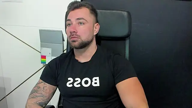 Snapshot of DuncanStone chatting on February 4, 2025, 5:21 am DuncanStone online show from February 4, 2025, 5:21 am