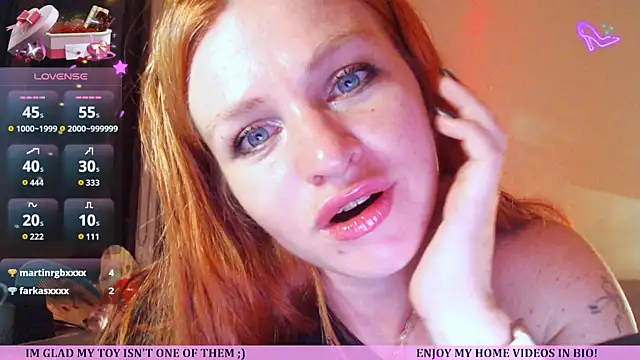 Cassie Wild online show from June 15, 2026, 1:33 pm