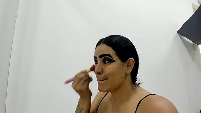 MariaGaitan online show from December 22, 2025, 7:03 pm