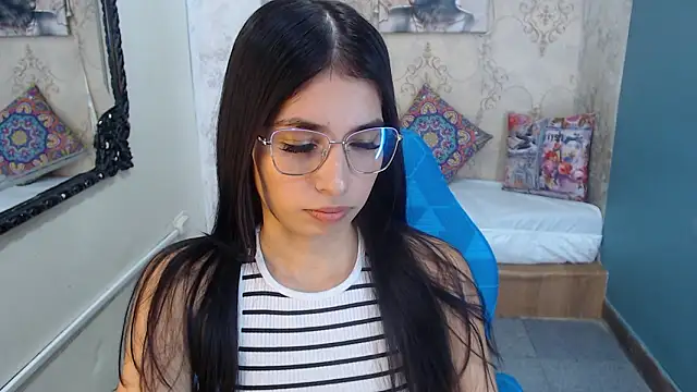 Natasha Ferrec online show from February 13, 2026, 11:21 am