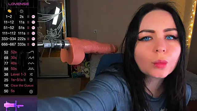 Cherry  Girl online show from March 31, 2026, 11:18 pm