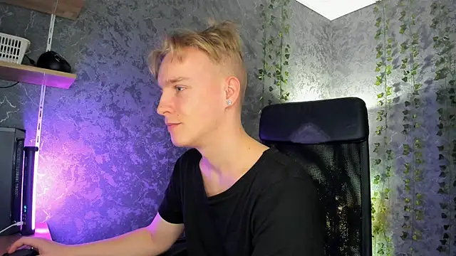 AlexxSweet online show from December 21, 2025, 6:04 am