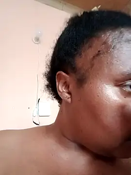 ZOQULUx online show from November 2, 2025, 1:27 pm