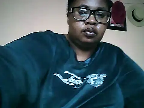 ZOQULUx online show from November 20, 2025, 8:37 am