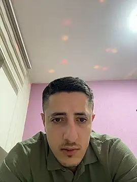 WhiteeMen online show from December 1, 2025, 10:10 pm