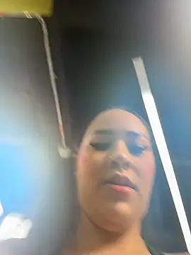 Snapshot of Luisa_Fernandaa chatting on February 25, 2026, 5:57 pm Luisa Fernandaa online show from February 25, 2026, 5:57 pm