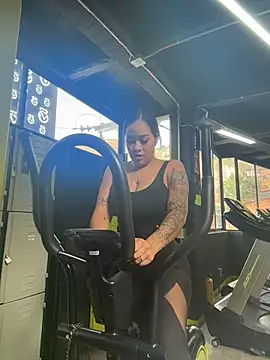 Snapshot of Luisa_Fernandaa chatting on February 27, 2026, 7:14 pm Luisa Fernandaa online show from February 27, 2026, 7:14 pm