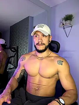 ARON TAYLER01 online show from November 27, 2025, 10:27 am