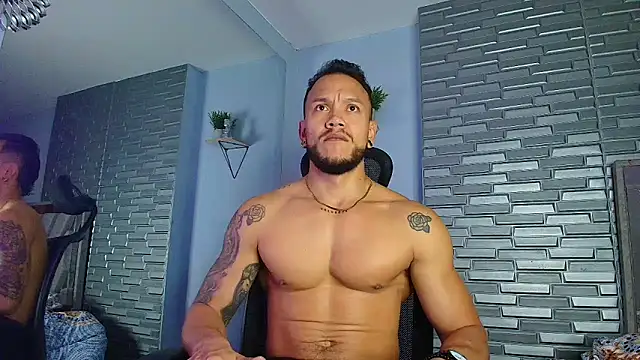 ARON TAYLER01 online show from February 25, 2026, 10:26 am