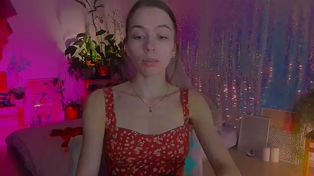 poli   online show from February 6, 2025, 3:09 pm