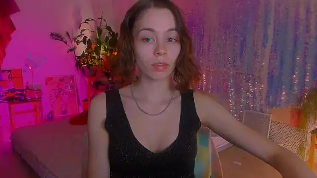 poli   online show from February 13, 2025, 9:17 pm