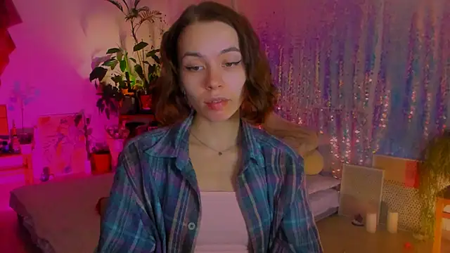 poli   online show from January 27, 2025, 9:11 pm